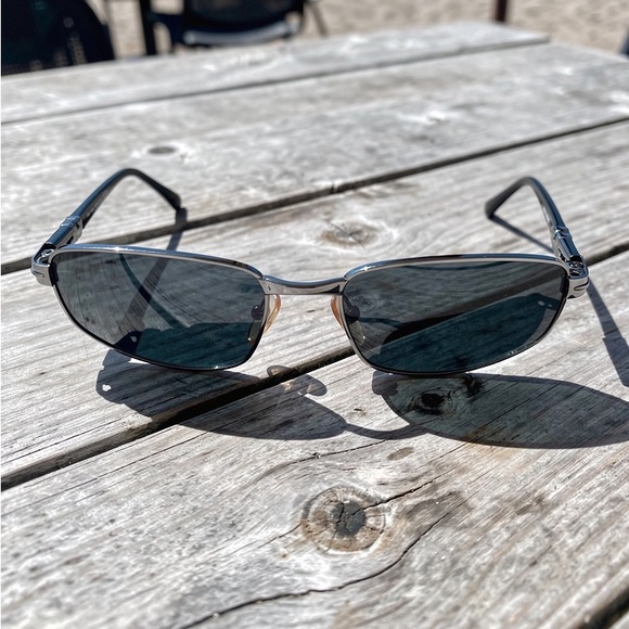 Persol 2059-S 513/31 56-18-135mm Black Rare Vintage Sunglasses